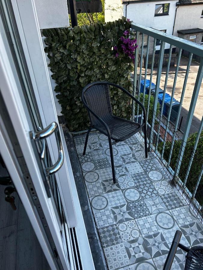 Entire Modern Apartment In Oban With Balcony Ngoại thất bức ảnh
